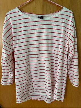 Patagonia women’s shirt